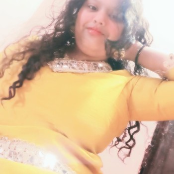 Pari Khan